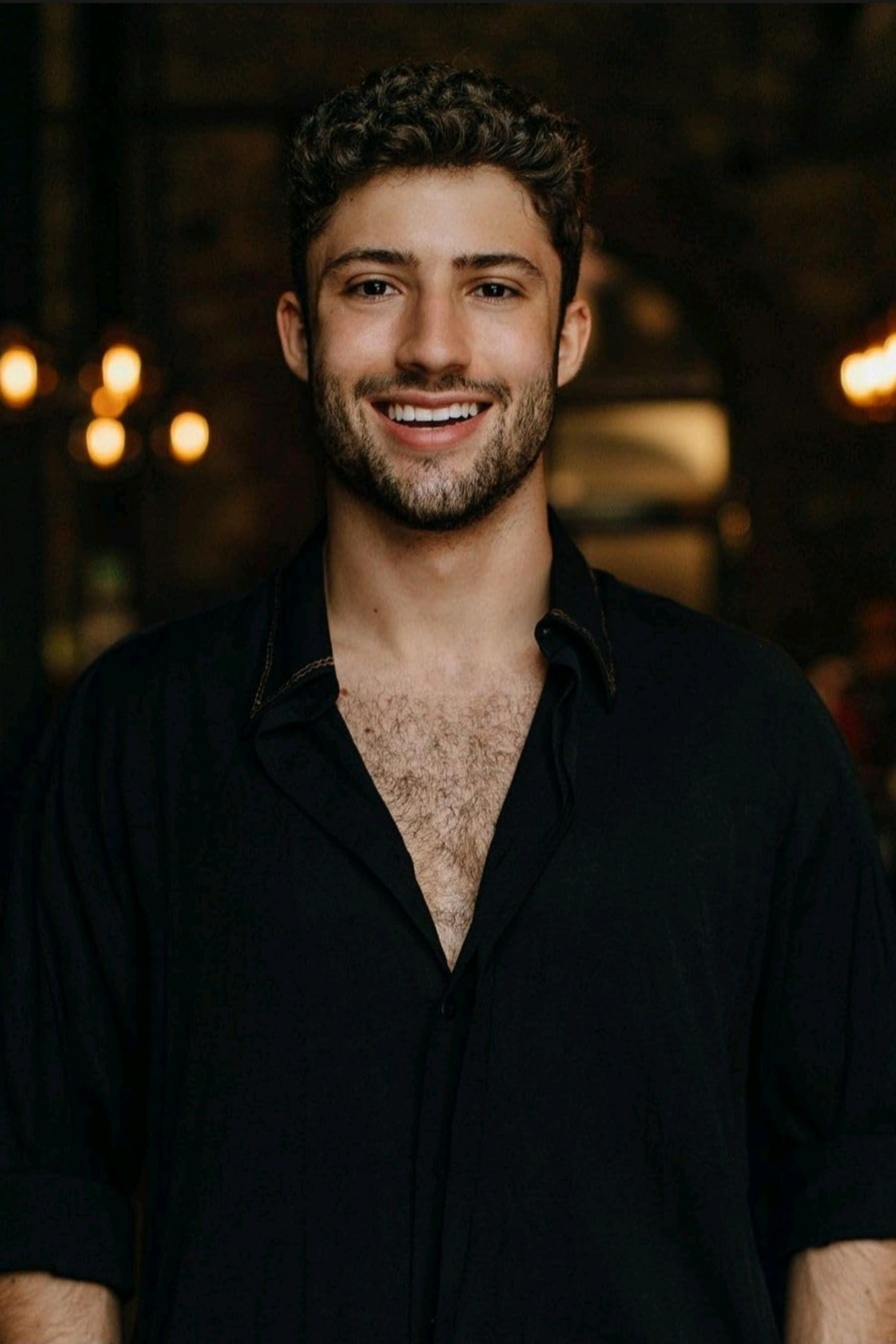 Antonio Andrés Rosello backdrop