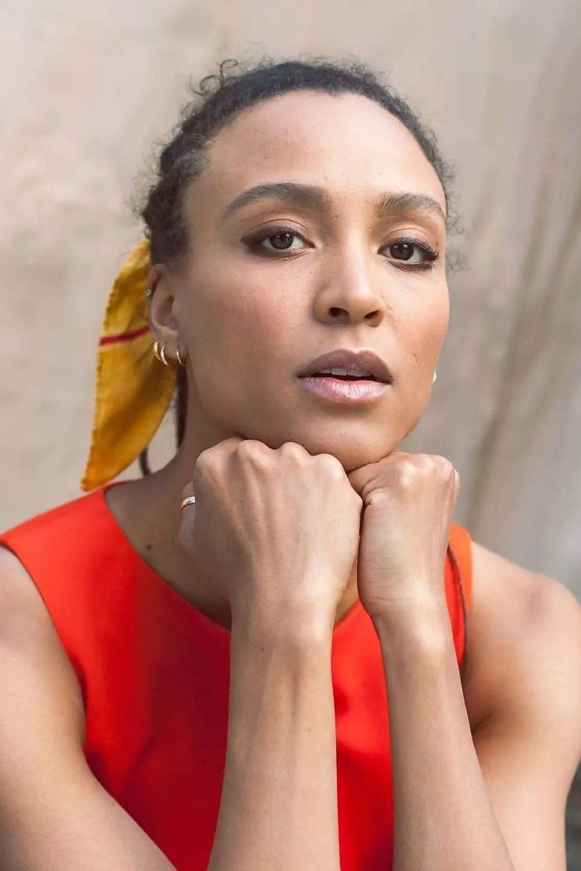 Evelyn Rasmussen Osazuwa backdrop