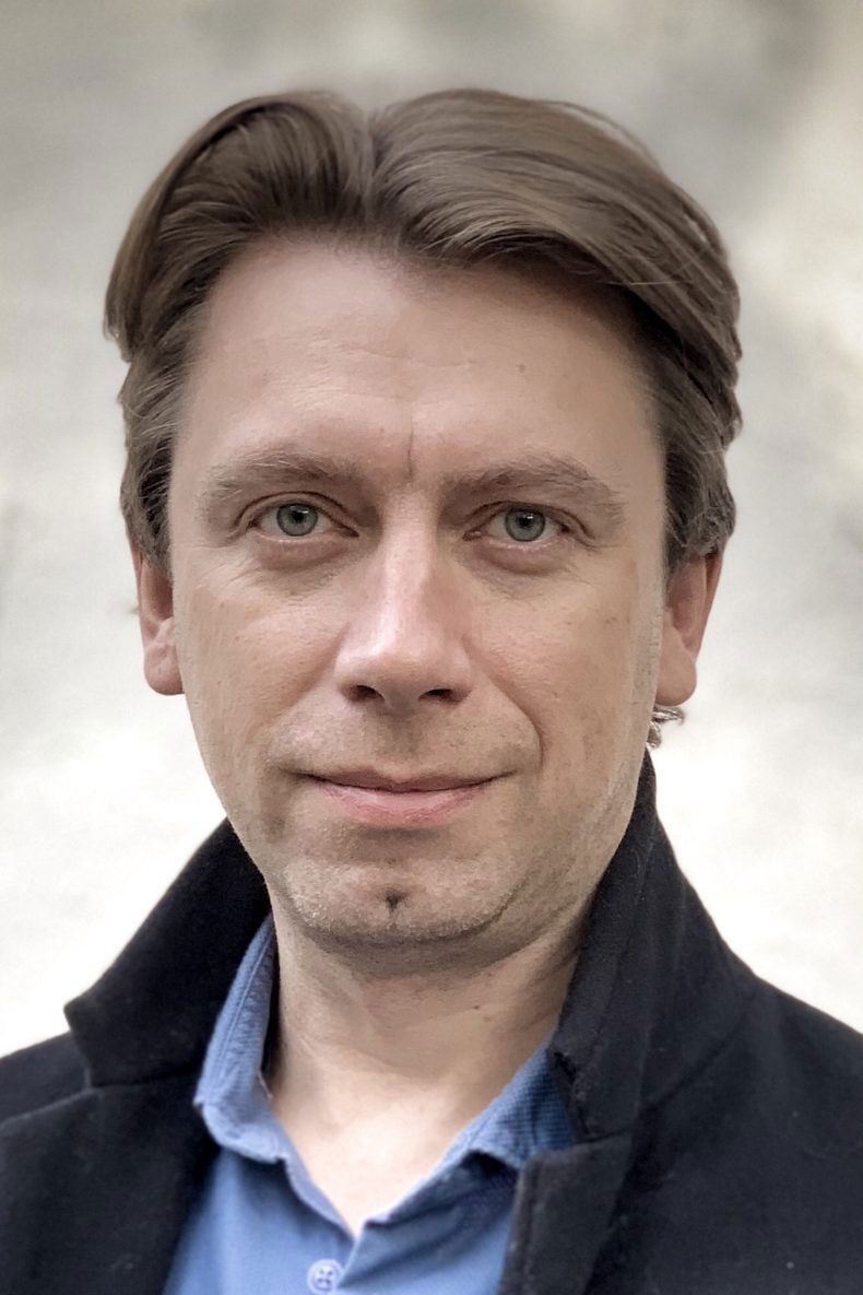 Roman Gredin backdrop