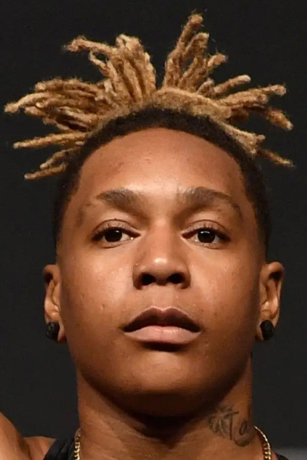 Shana Dobson backdrop