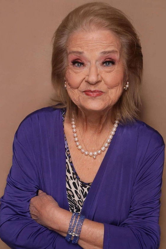 Antoinette Najeeb backdrop