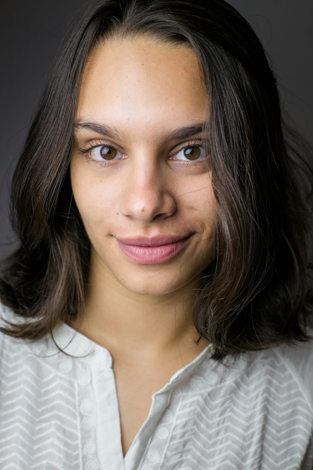 Isabella Lafin backdrop