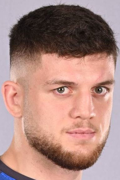 Ismail Naurdiev backdrop