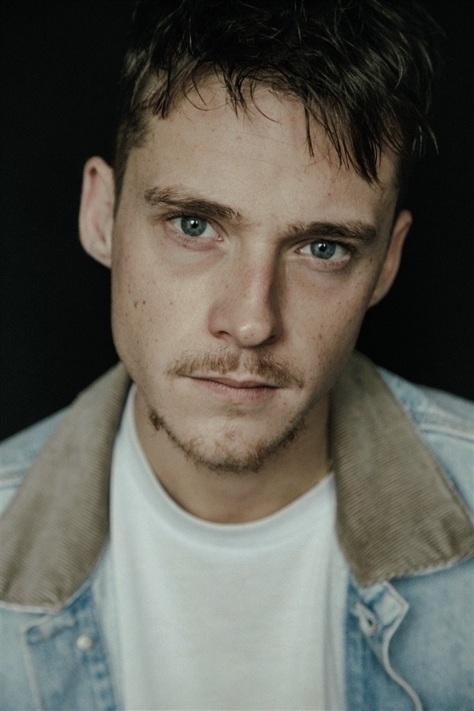 Maël Cordier backdrop