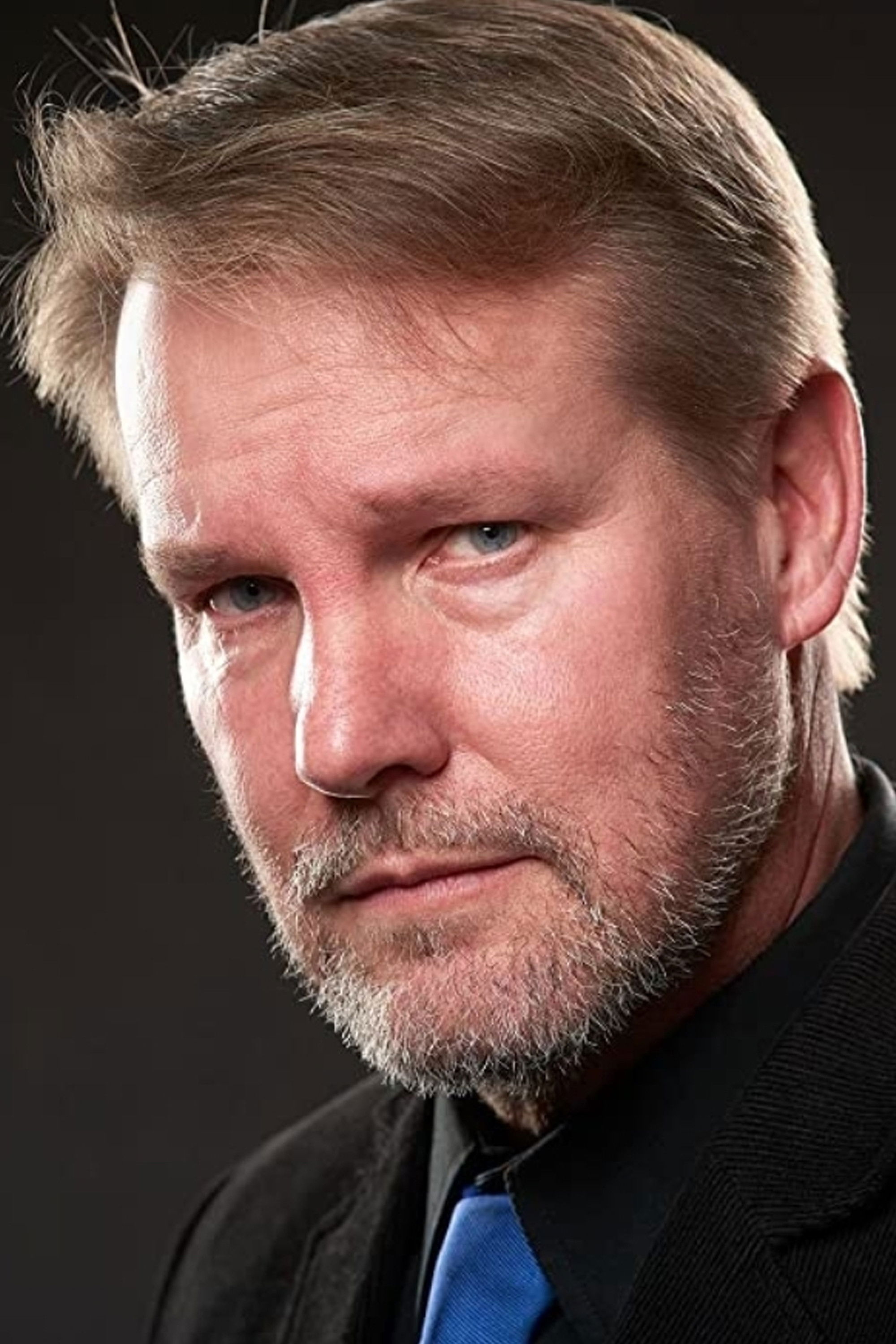 Mark D. Anderson backdrop