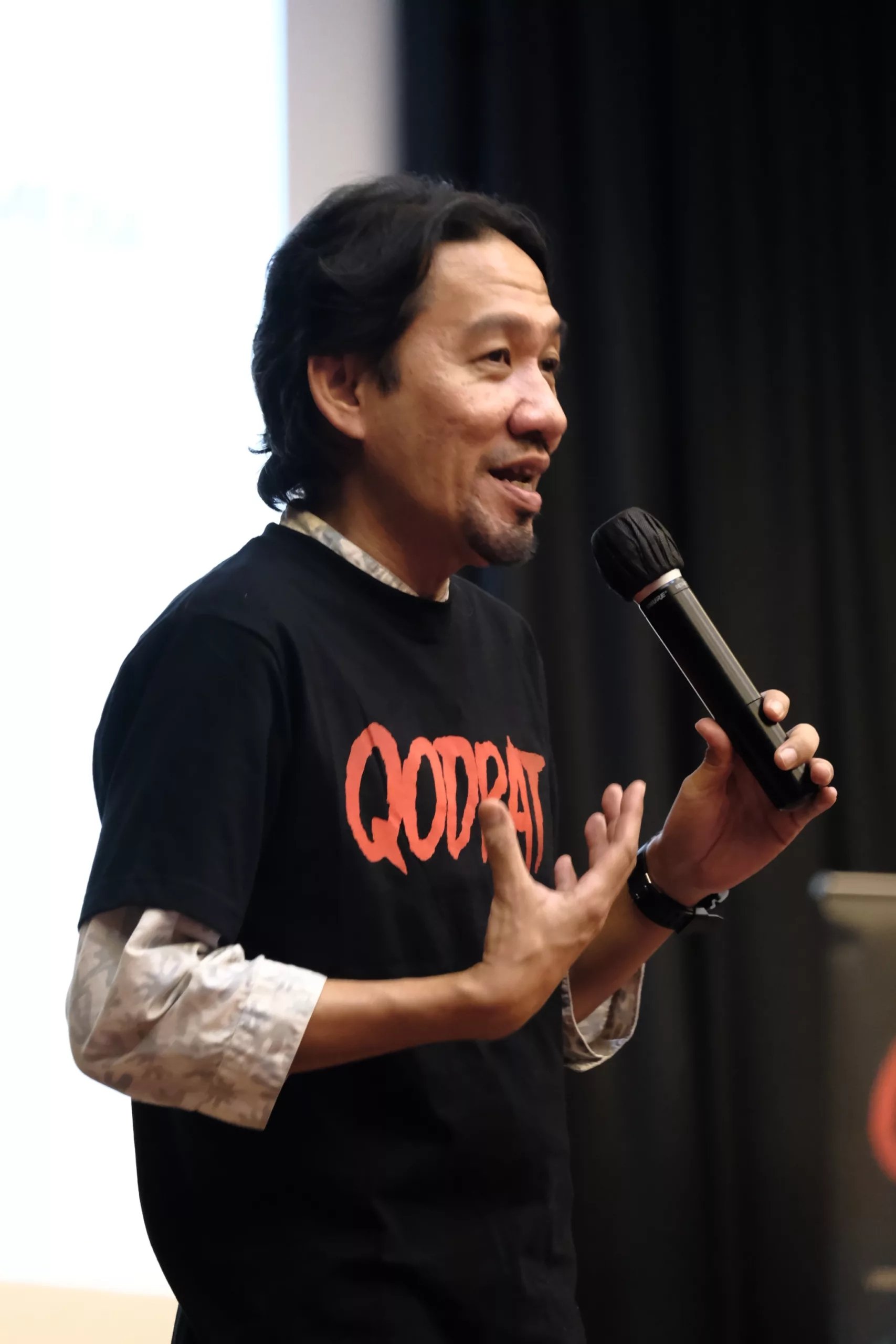 Daniel Irawan backdrop