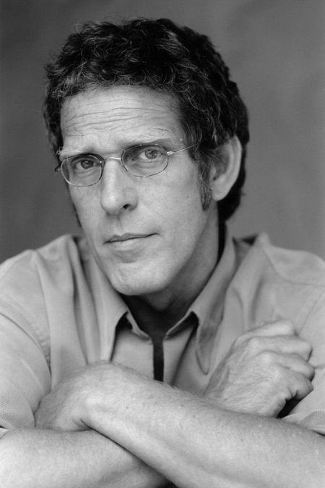 Luca Bercovici backdrop