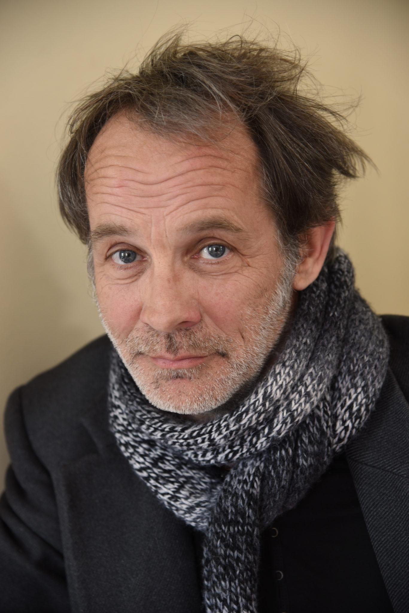 Samuel Mathieu backdrop