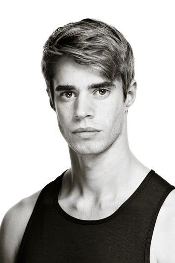 Jesse Fraser backdrop