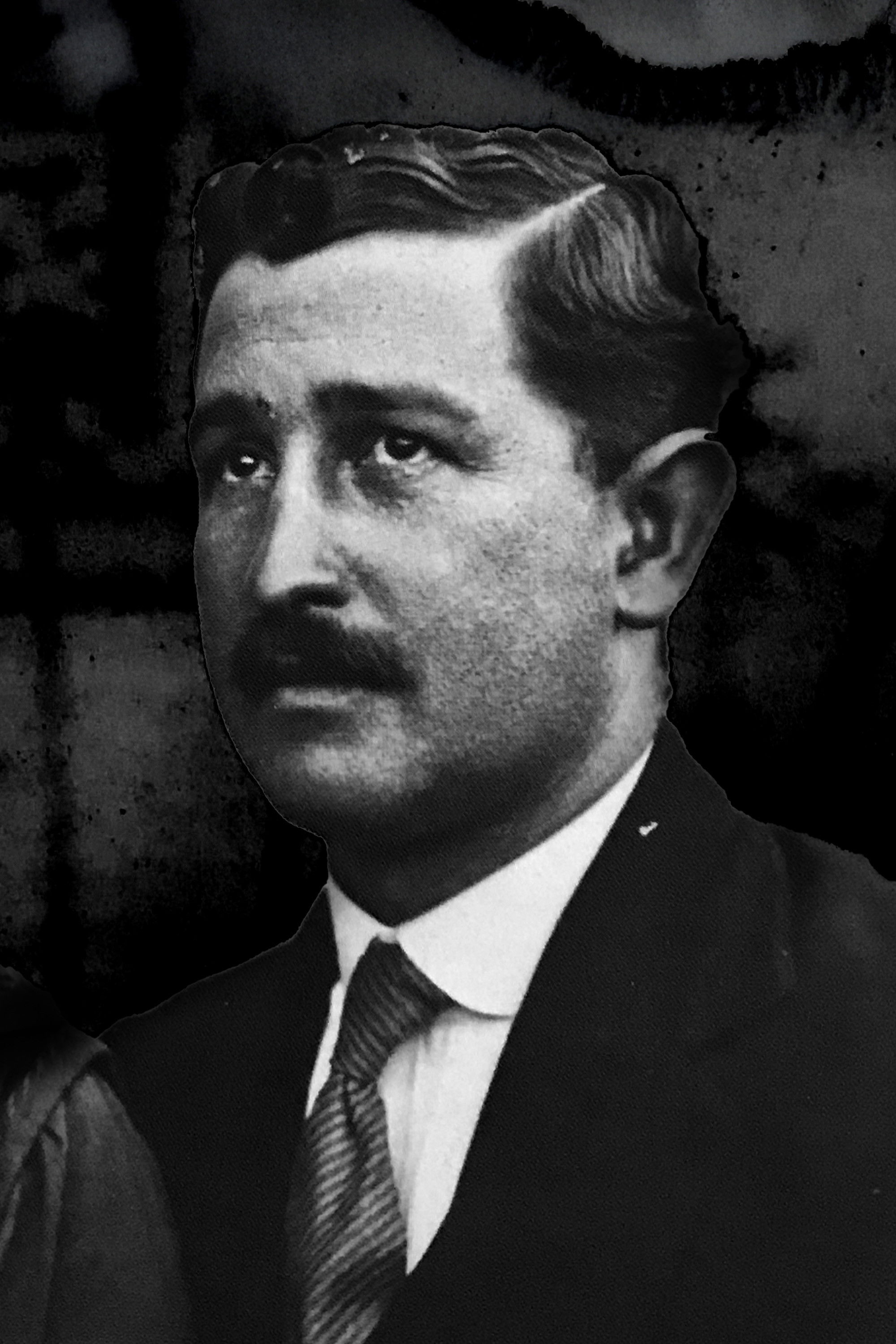 Manuel Gómez Miralles backdrop