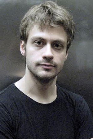 Giannis Karaoulis backdrop