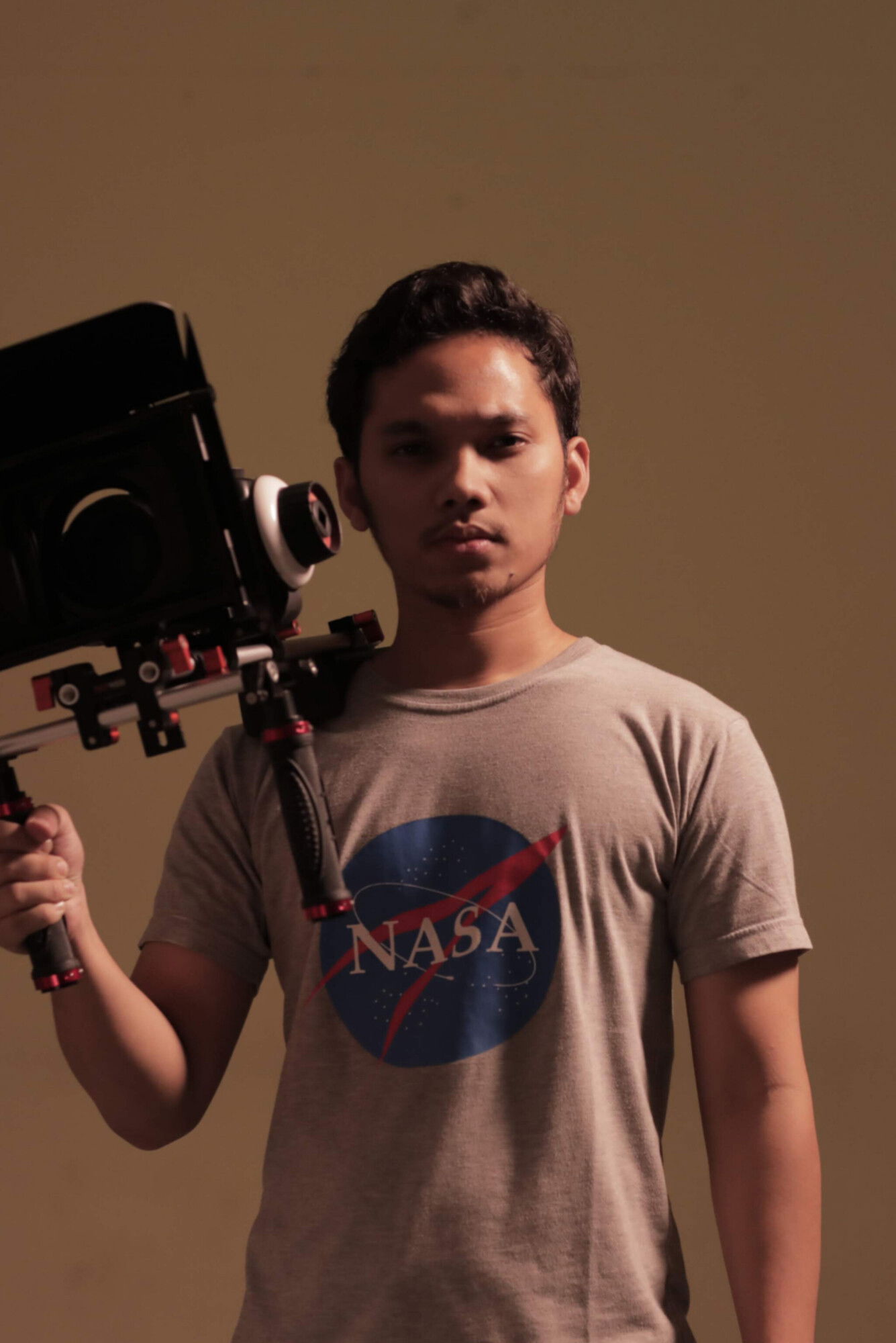 Nur Akmal N backdrop