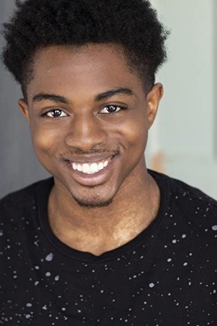 Evan Xh. Sipsen backdrop