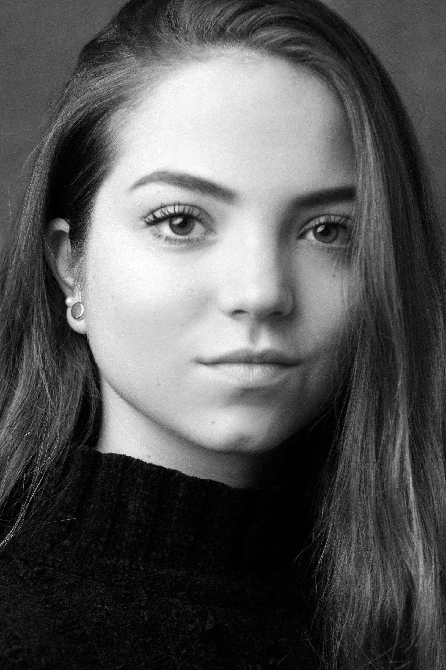 Ivana Bueno backdrop