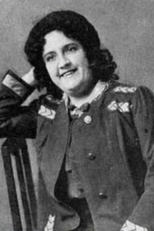 Gusta Chrispijn-Mulder backdrop