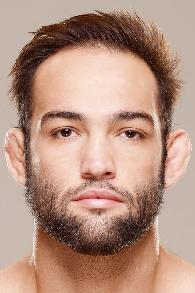 Guilherme Vasconcelos backdrop