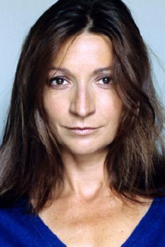 Anne Bouvier backdrop