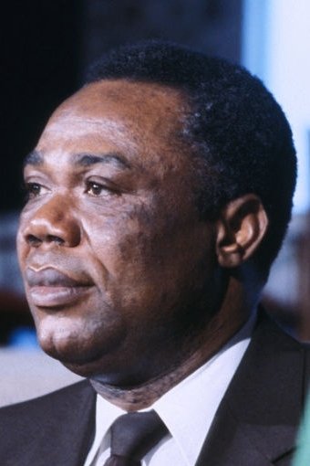 David Dacko backdrop