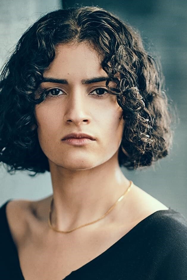 Seyan Sarvan backdrop