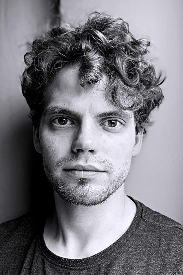 Jędrzej Wielecki backdrop