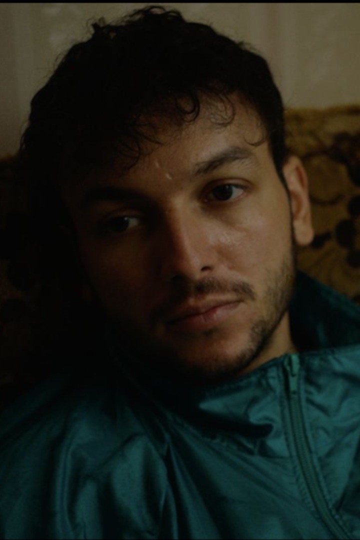 Sahil Amar Aïssa backdrop