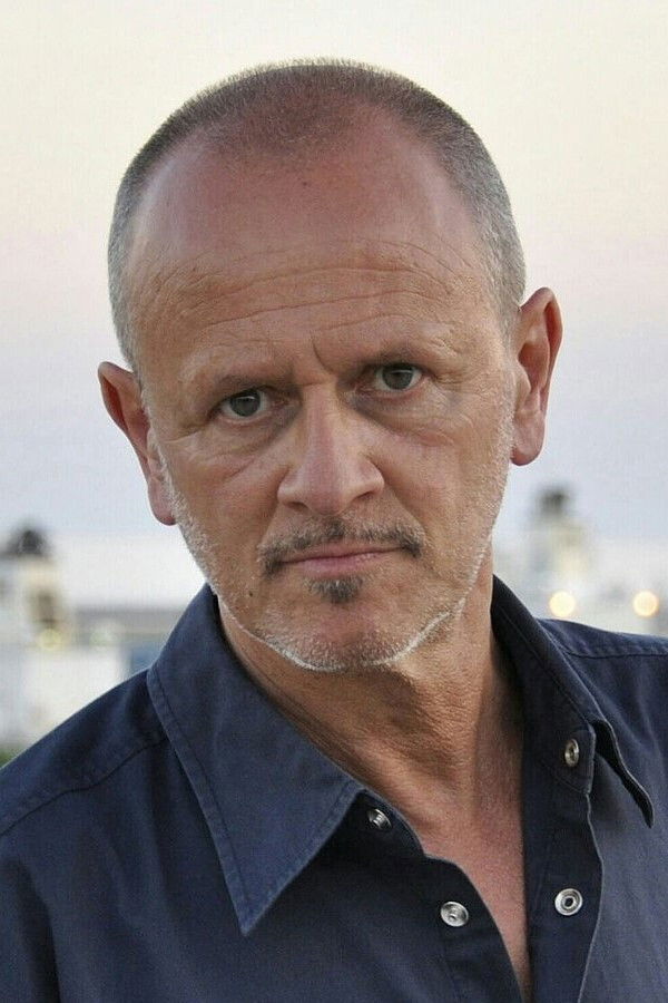 Carlo Denei backdrop