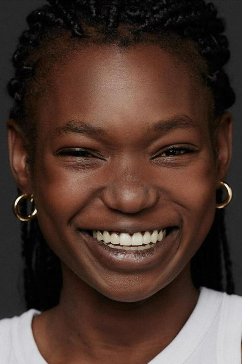 Edith Martínez-Val backdrop