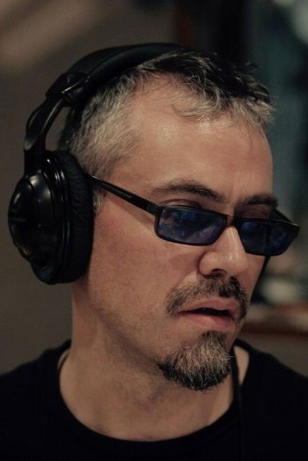 Edgardo Yayo Serka backdrop