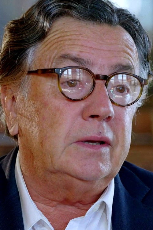 Philippe Coupérie-Eiffel backdrop