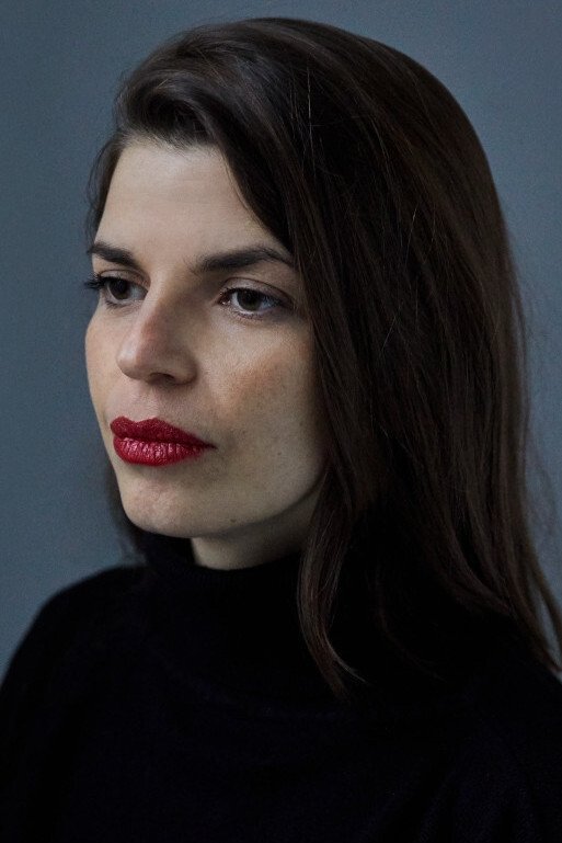 Annie St-Pierre backdrop