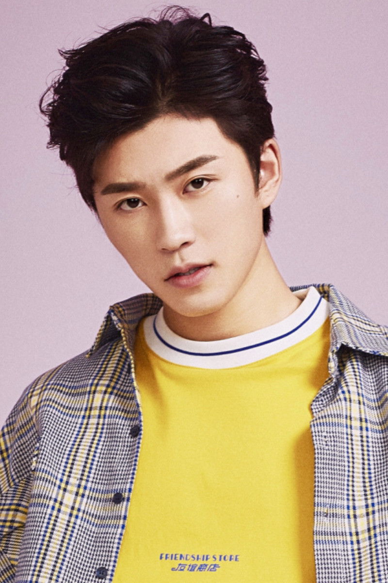 Jing Xingyao backdrop