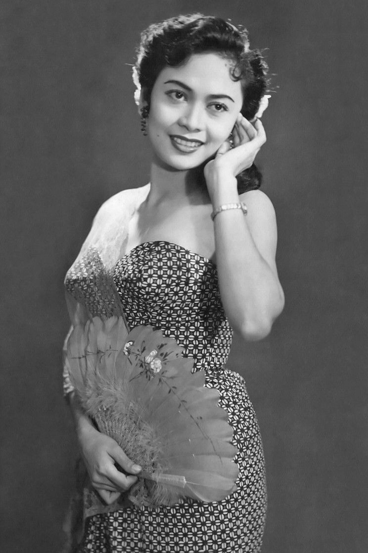 Ermina Zaenah backdrop