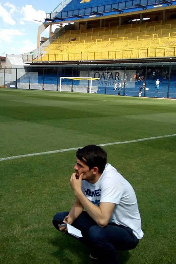 Leandro Baquela backdrop