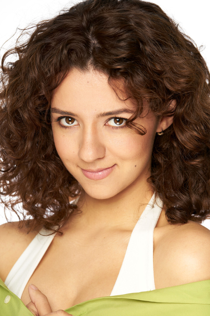 Madeline Rose Kelly backdrop