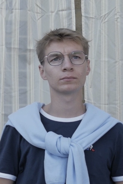 Baptiste Ricateau backdrop