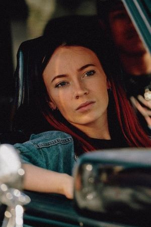 Maja Christiansen backdrop