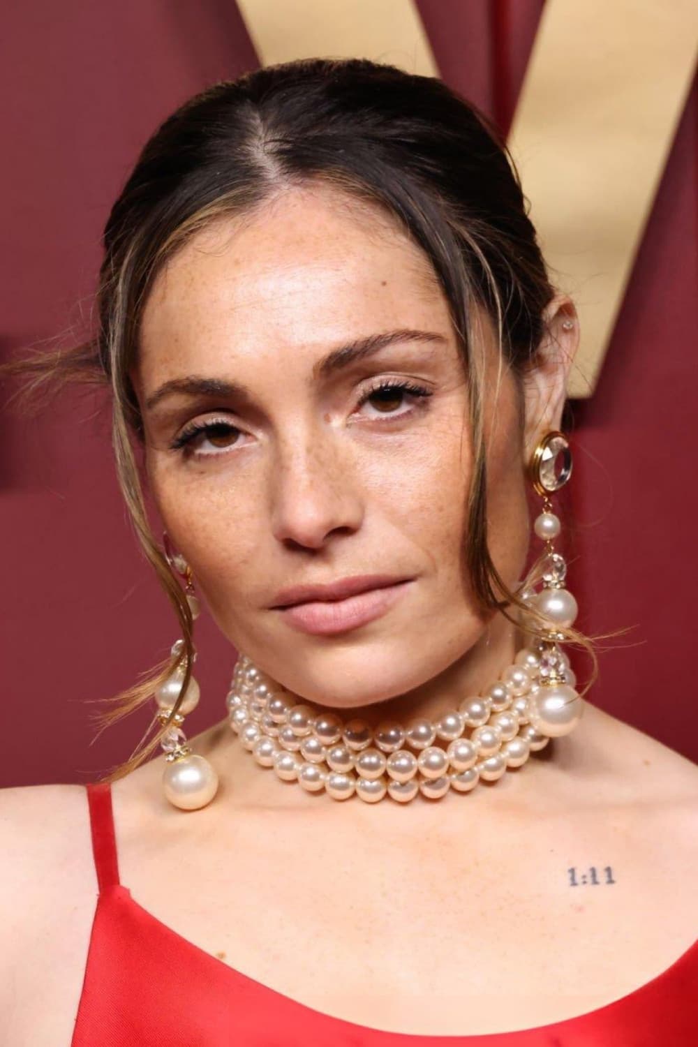 Juliana Aidén Martinez backdrop