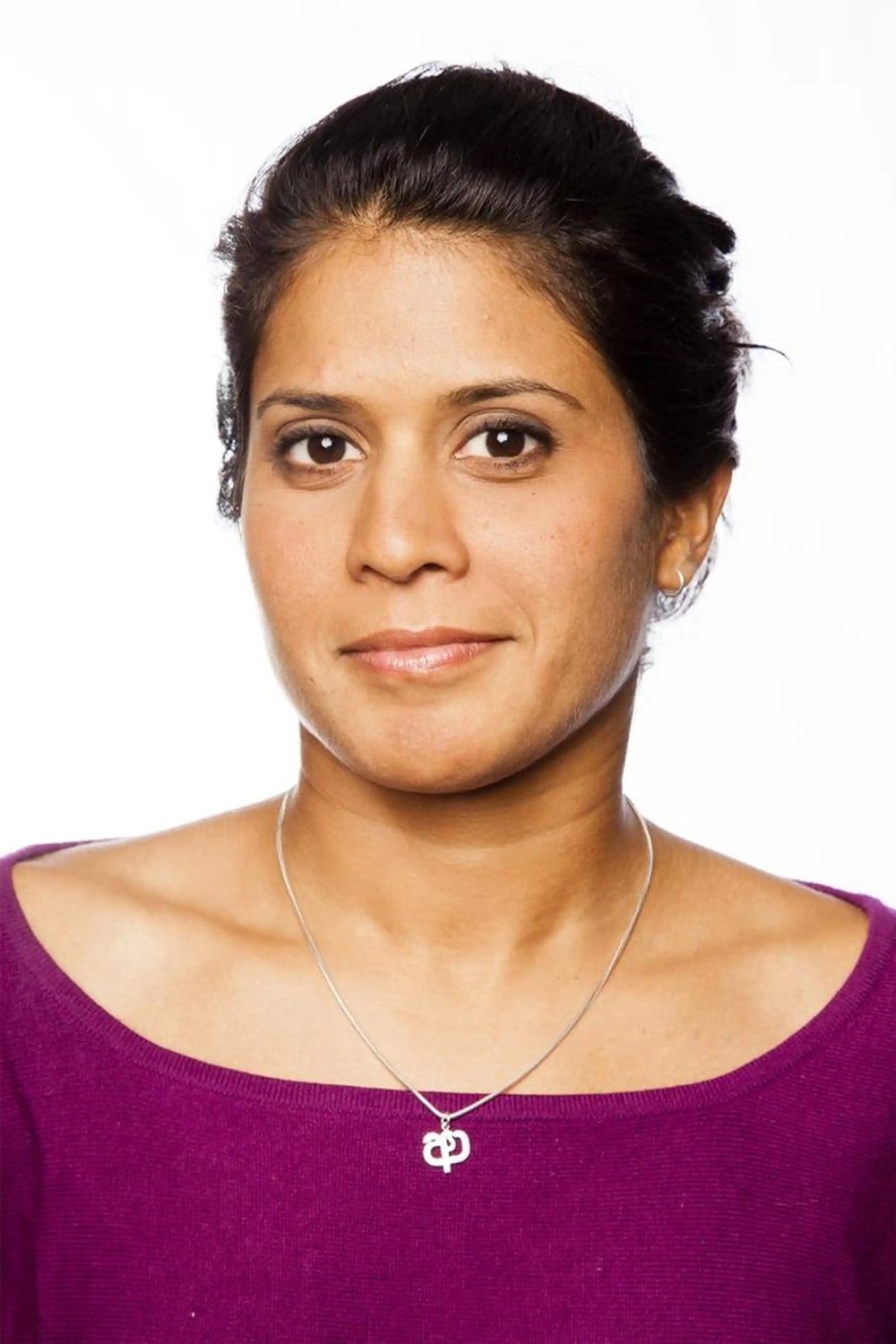 Asha de Vos backdrop