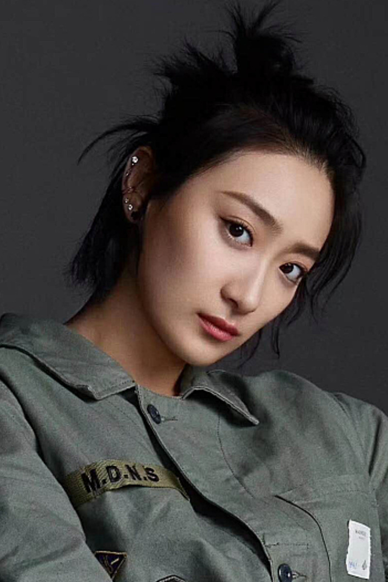 Shang Rumeng backdrop