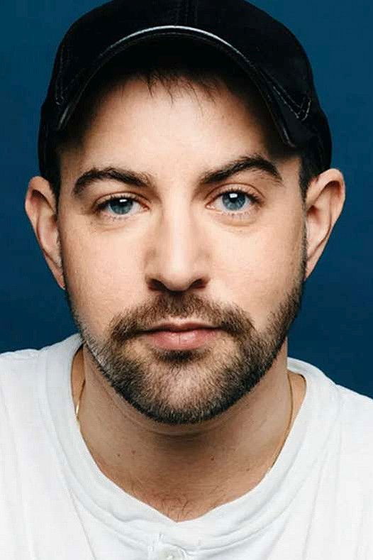 Tucké Royale backdrop