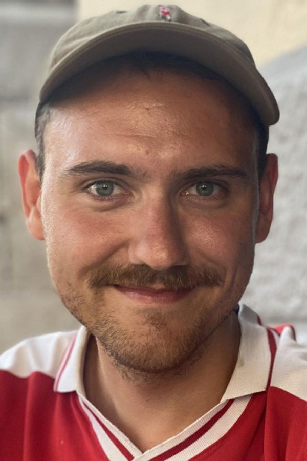 Christian Dareios Grave backdrop