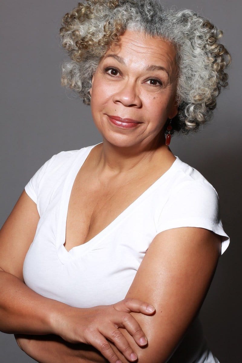 Obeida Benavides backdrop