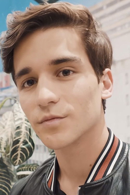 Andrés de la Mora backdrop