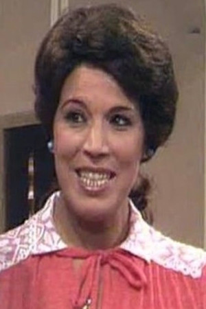 Layla Yousry backdrop