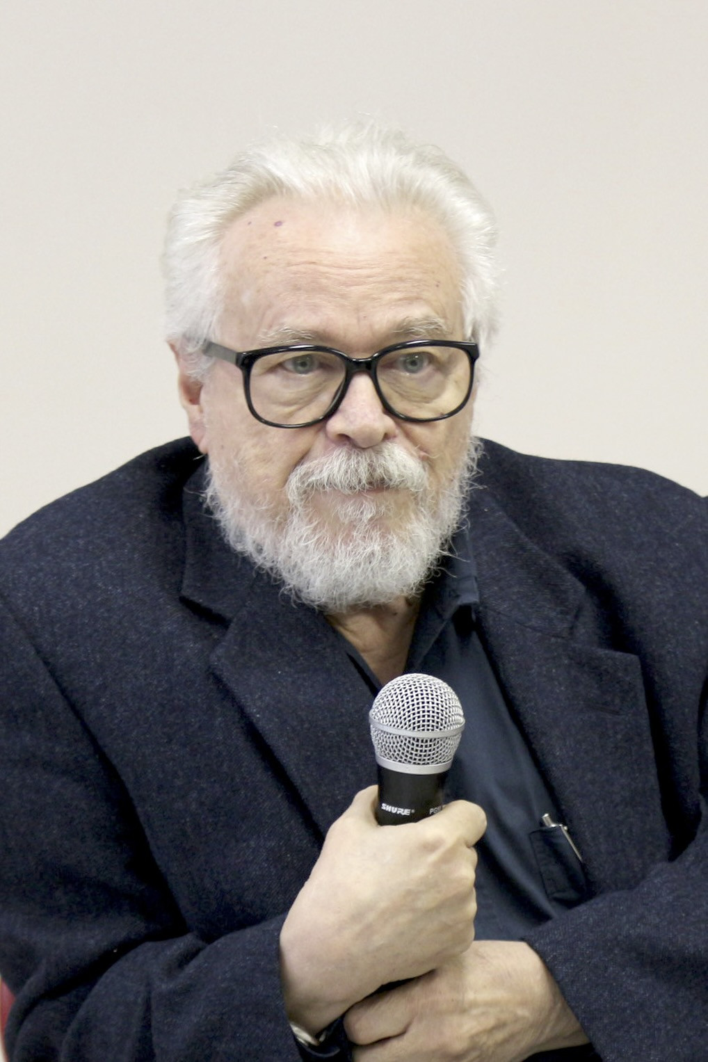 Marcello G. Tassara backdrop