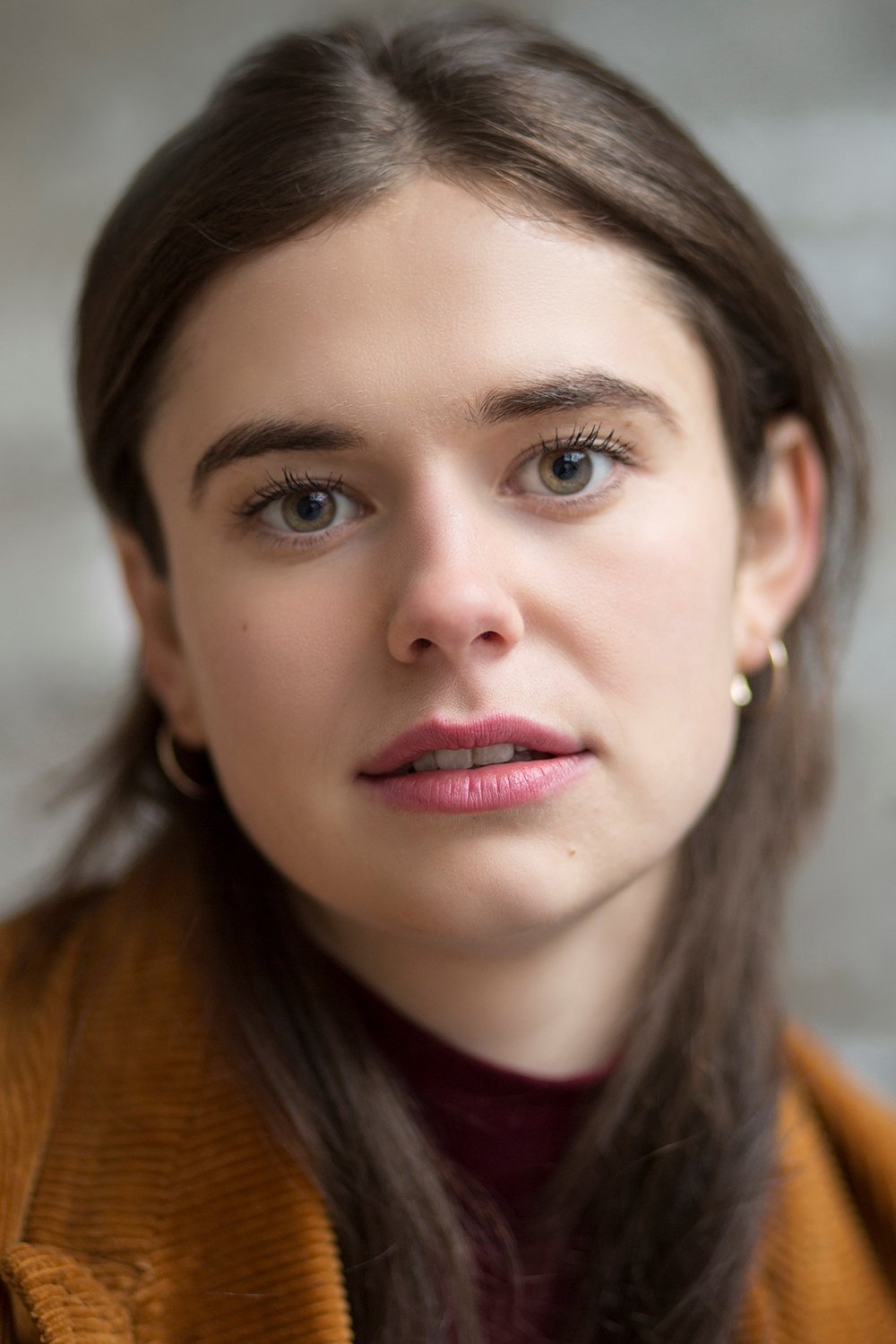 Alison Oliver backdrop