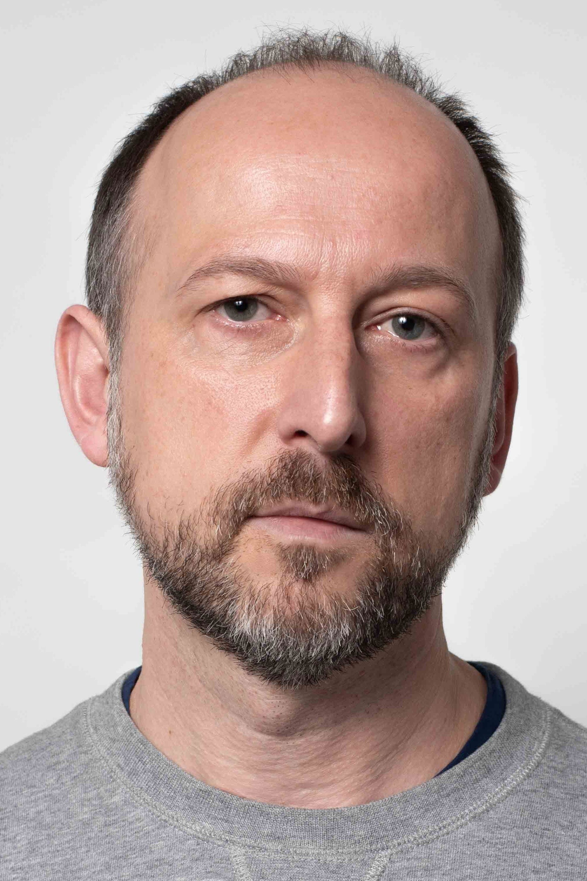 Youri Dirkx backdrop