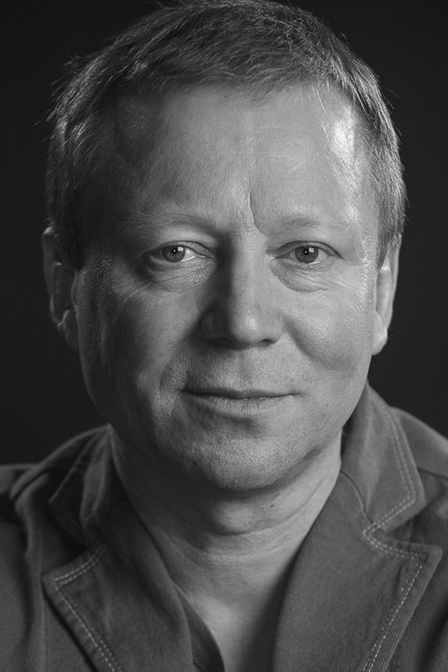 Sergey Pinegin backdrop