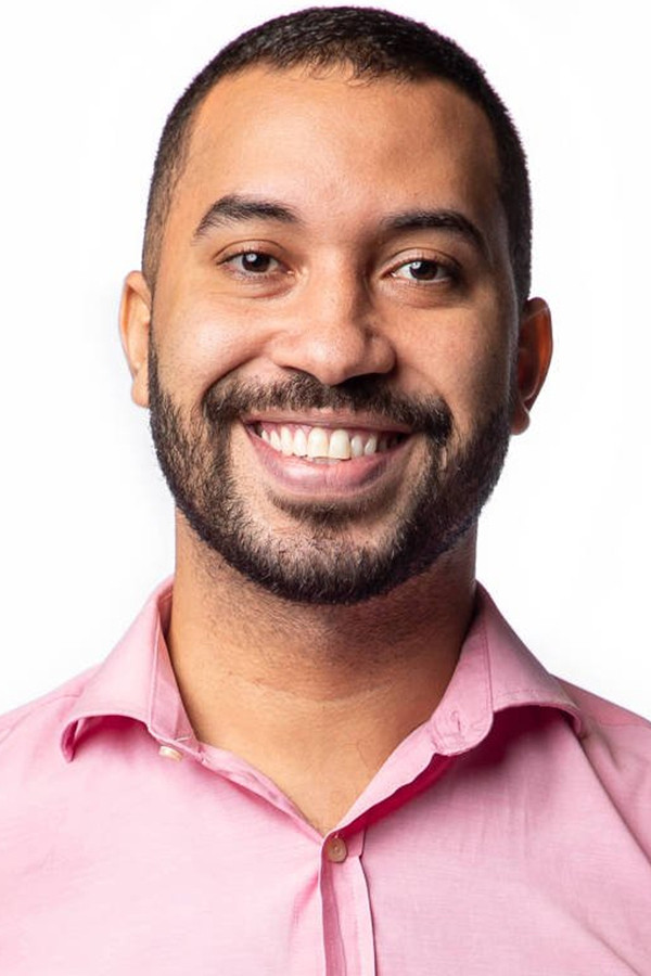 Gil do Vigor backdrop