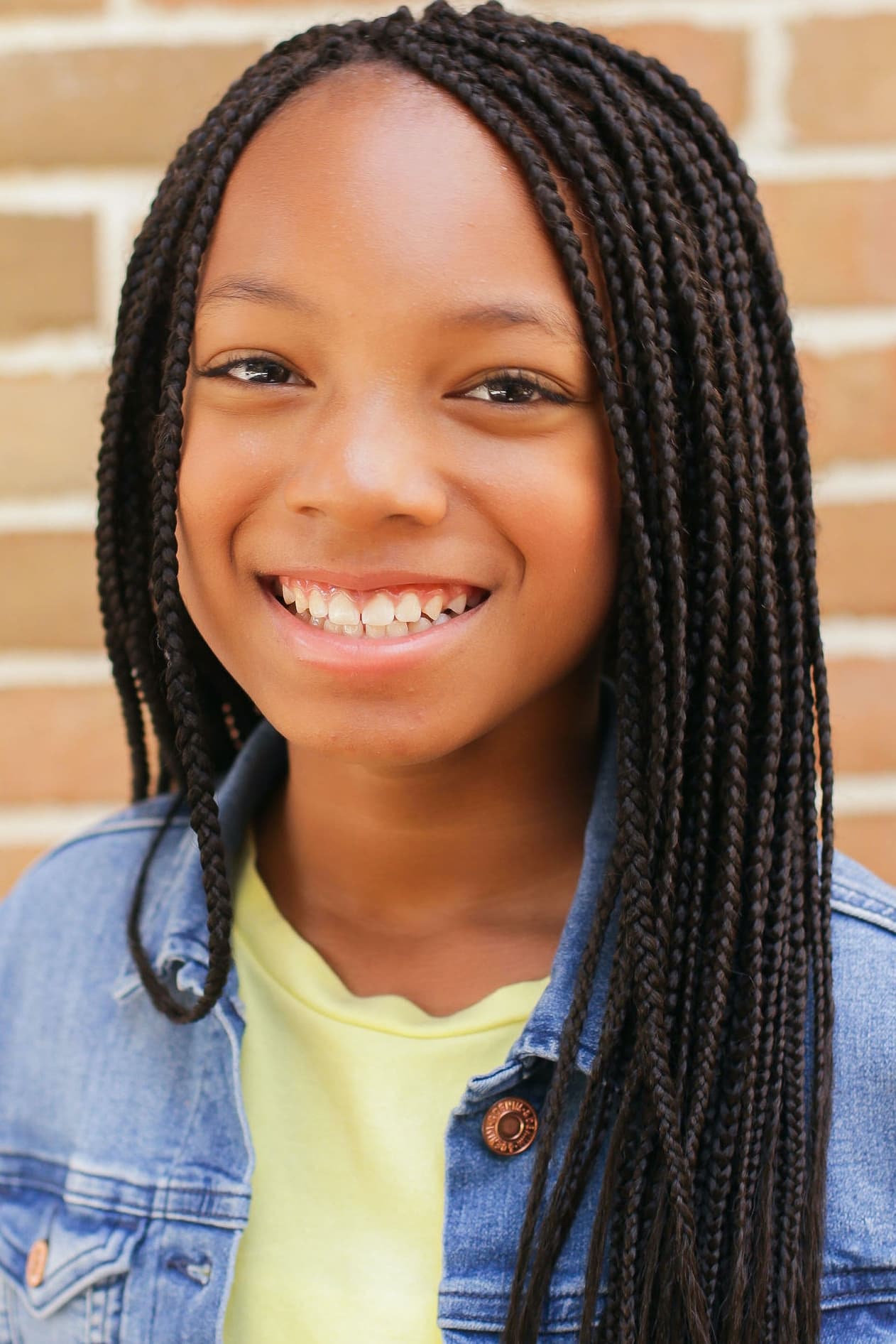 Brooklynn MacKinzie backdrop